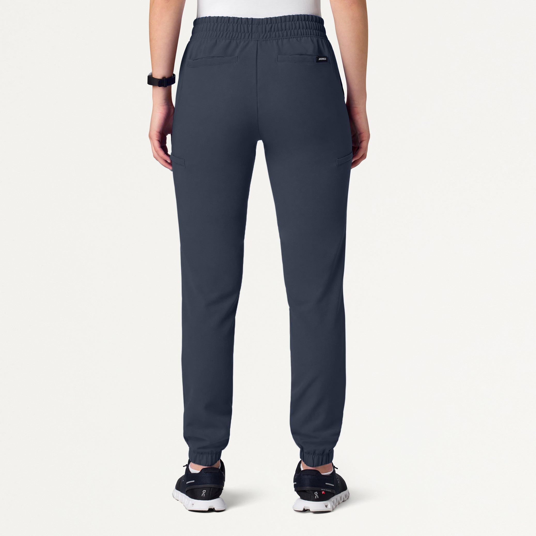 Jace Skinny 7-Pocket Scrub Jogger - Carbon Gray