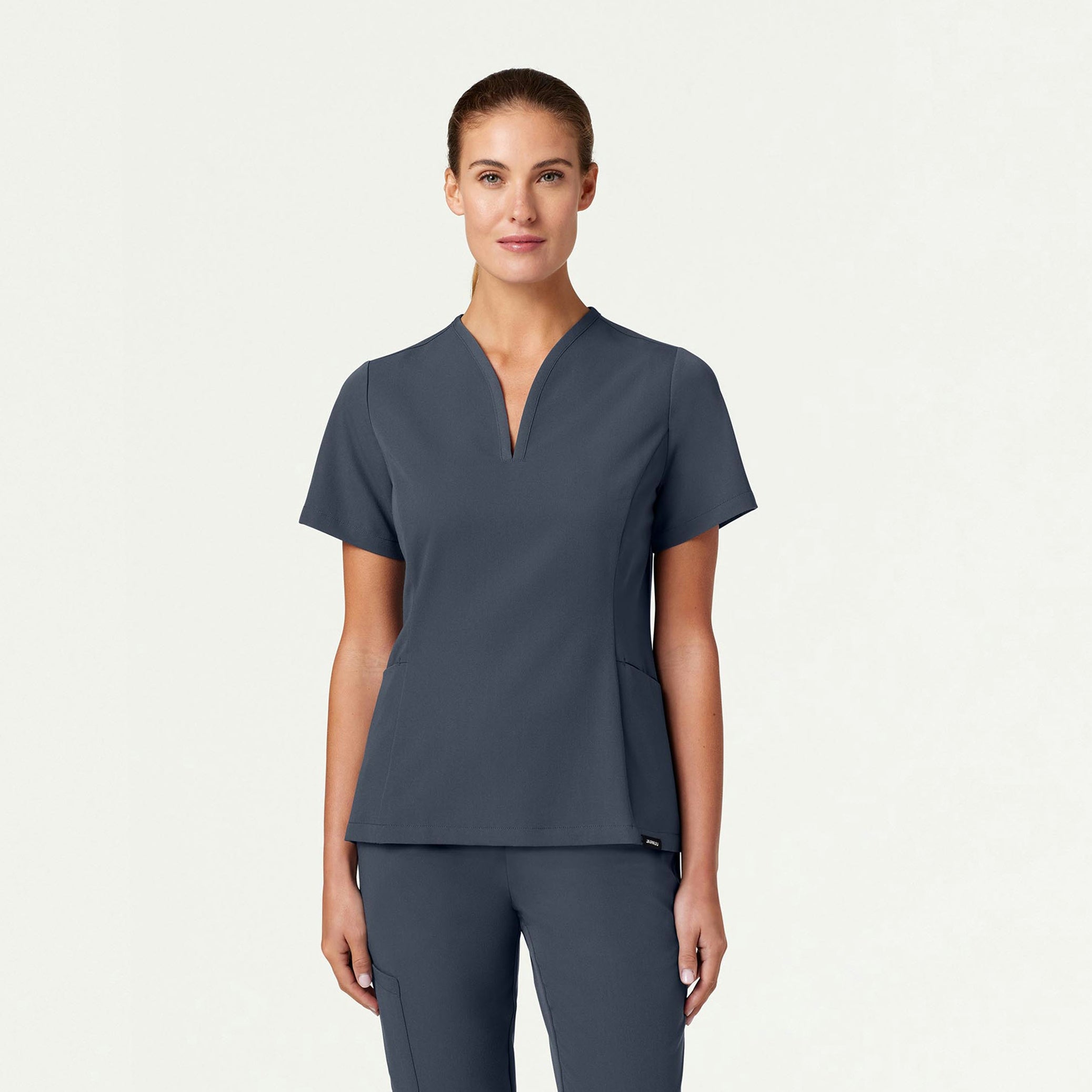 Calix Fit & Flare Scrub Top - Carbon Gray